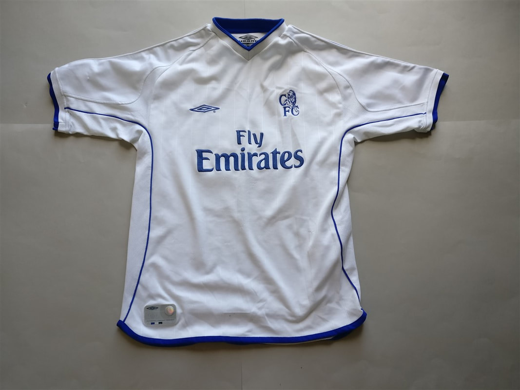 Chelsea F.C. Third 2002/2003 Football Shirt Manufactured By Umbro. The shirt was sponsored by Fly Emirates.