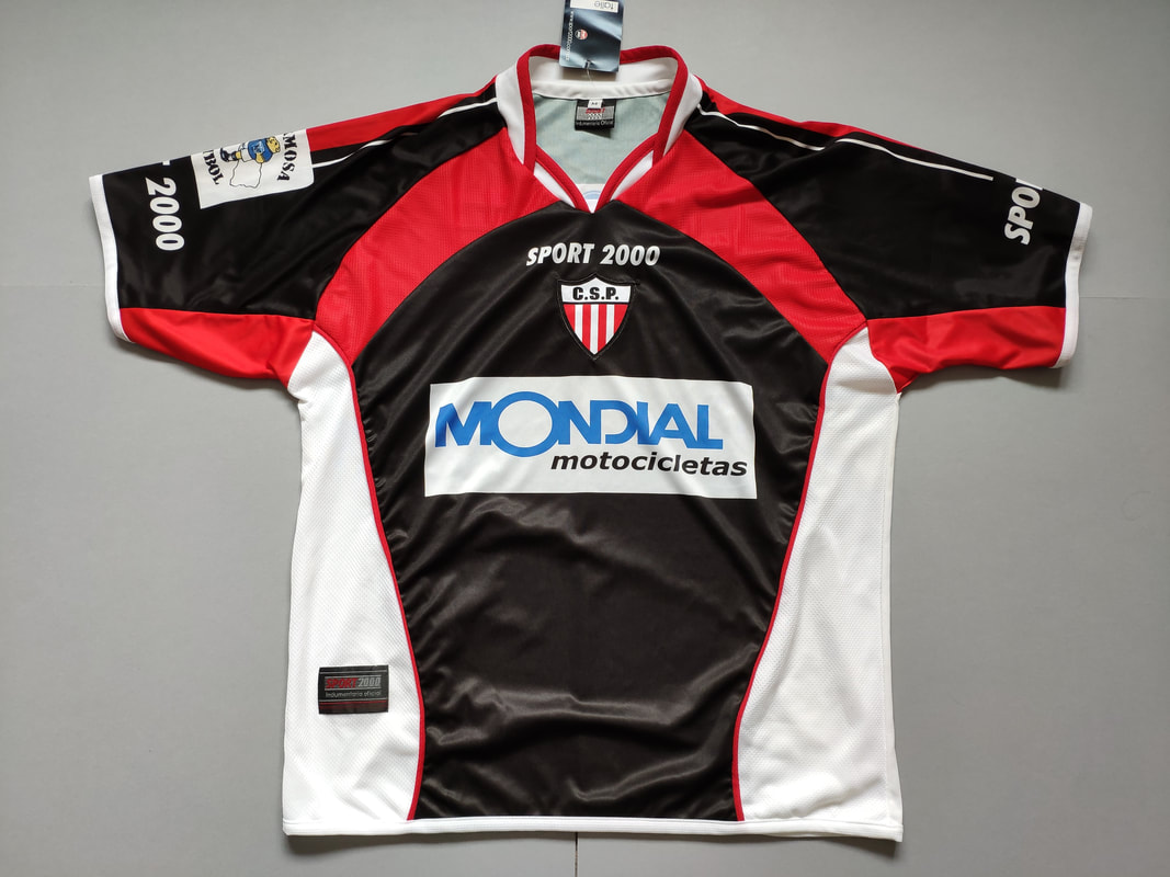 Club Sportivo Patria Home 2005/2006 Football Shirt Manufactured By Sport 2000. The team plays football in Argentina.