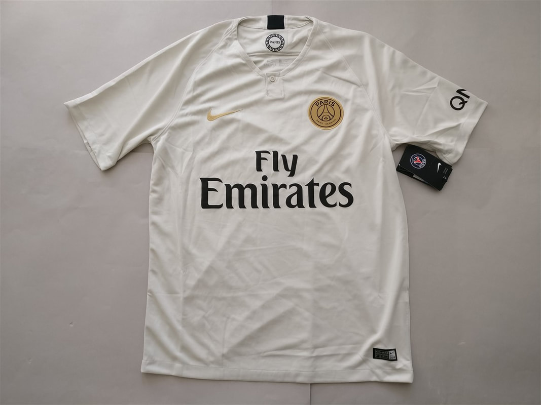 Paris Saint-Germain F.C. Away 2018/2019 Shirt. Medium. BNWT. Club Football Shirts.