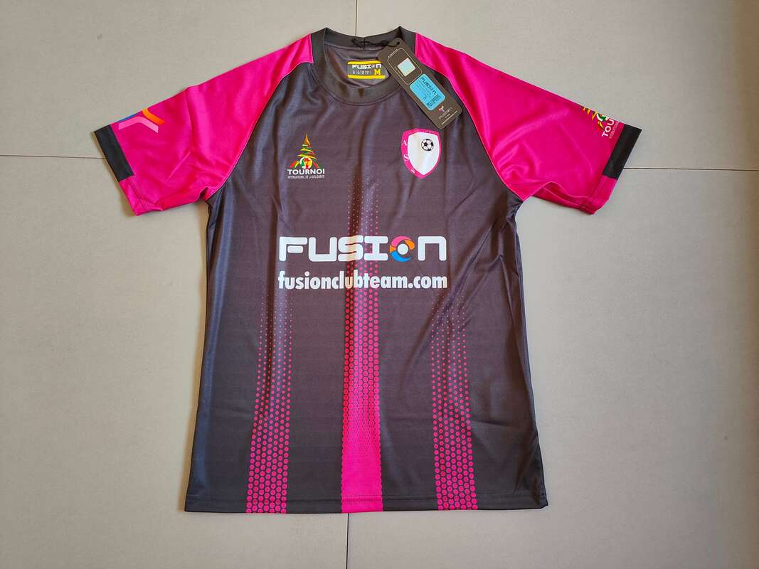 AS Fortuna Mfou Home 2020 Football Shirt Manufactured By Fusion. The Club Plays Football In Cameroon.