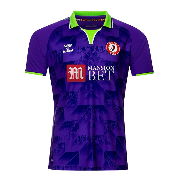 Bristol City Away 2020/2021 Football Shirt Manufactured By Hummel. The Club Plays Football In The Championship.