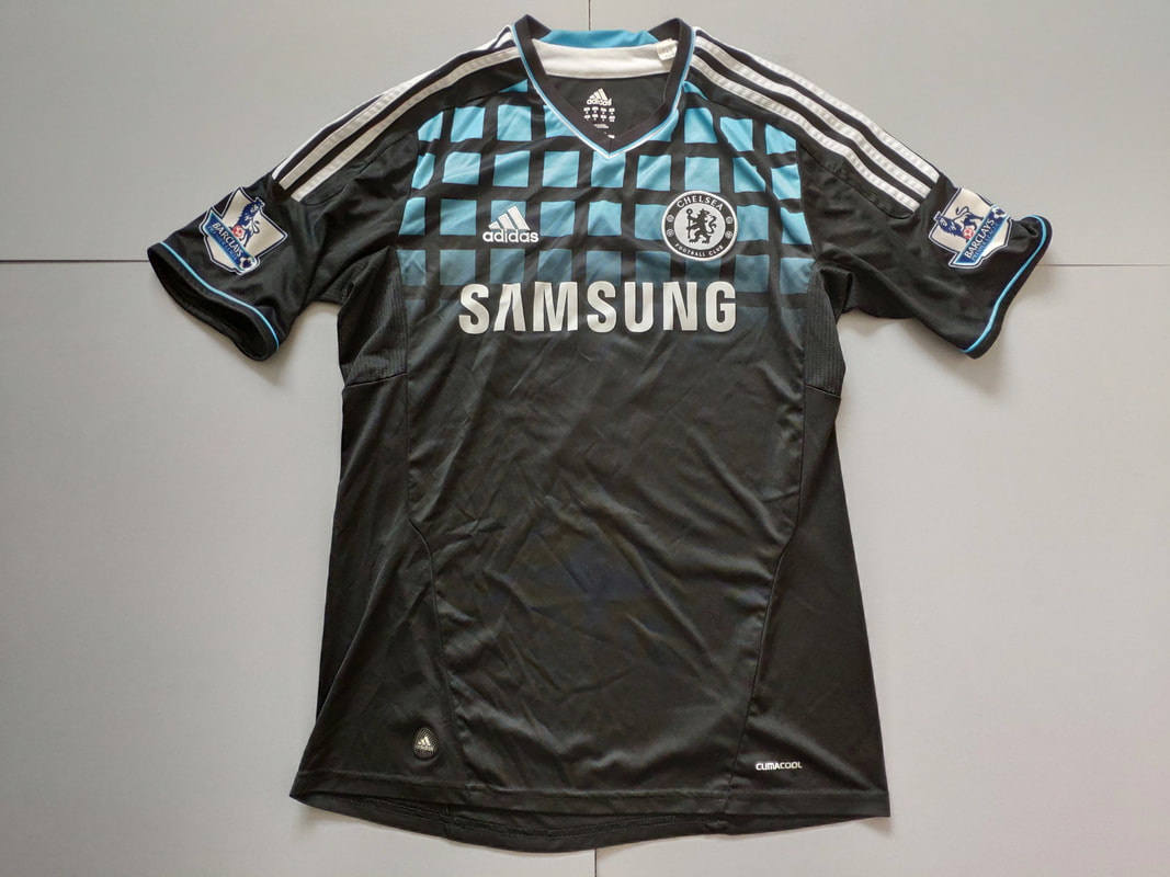 Chelsea F.C. Away 2011/2012 Football Shirt Manufactured By Adidas. The Club Plays Football In England.
