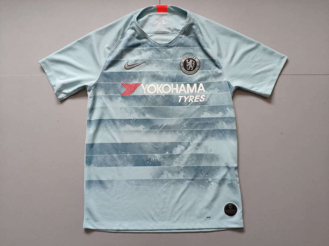 Chelsea F.C. Third 2018/2019 Football Shirt Manufactured By Nike. The Shirt Is Sponsored By Yokoham Tyres.