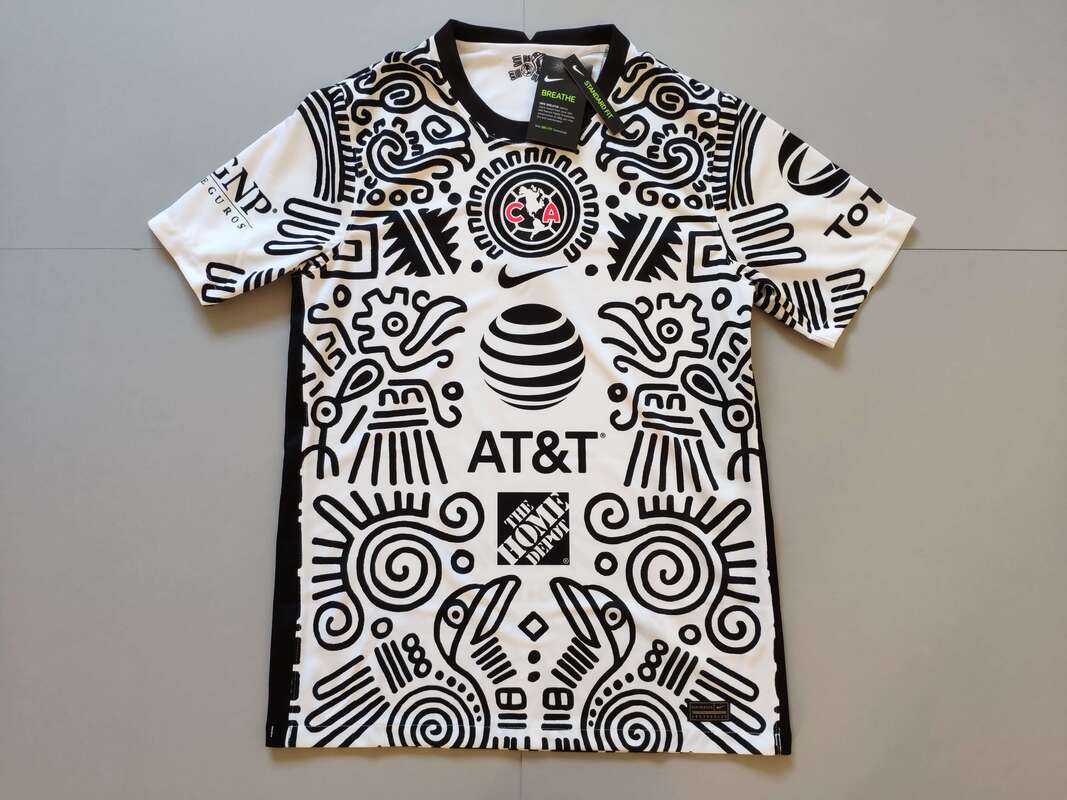 Club América Third 2021 Football Shirt Manufactured By Nike. The Club Plays Football In Mexico.