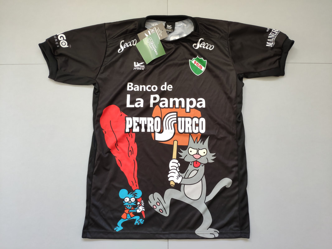 Club Ferro Carril Oeste (General Pico) Goalkeeper 2018/2019 Football Shirt Manufactured By Kalcomax. The team plays football in Argentina.