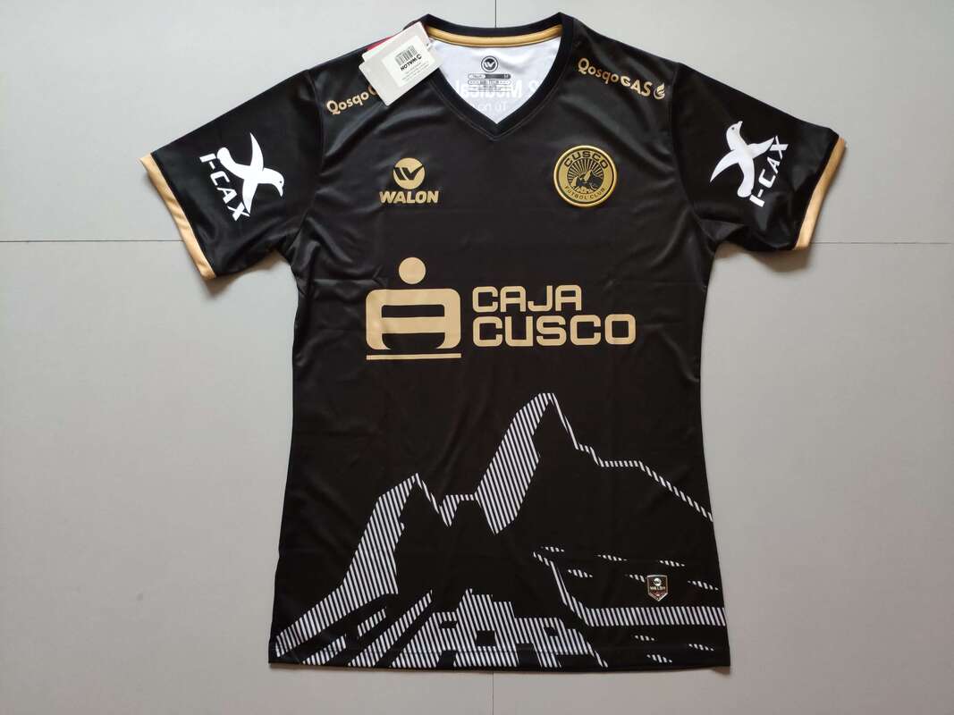Cusco FC Home 2021 Football Shirt Manufactured By Walon. The Club Plays Football In Peru.