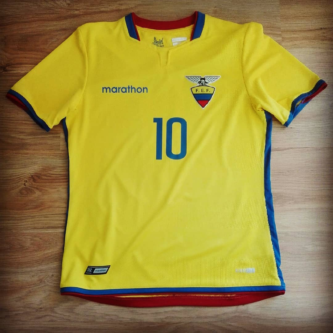 Ecuador Home 2015 Shirt. Club Football Shirts.