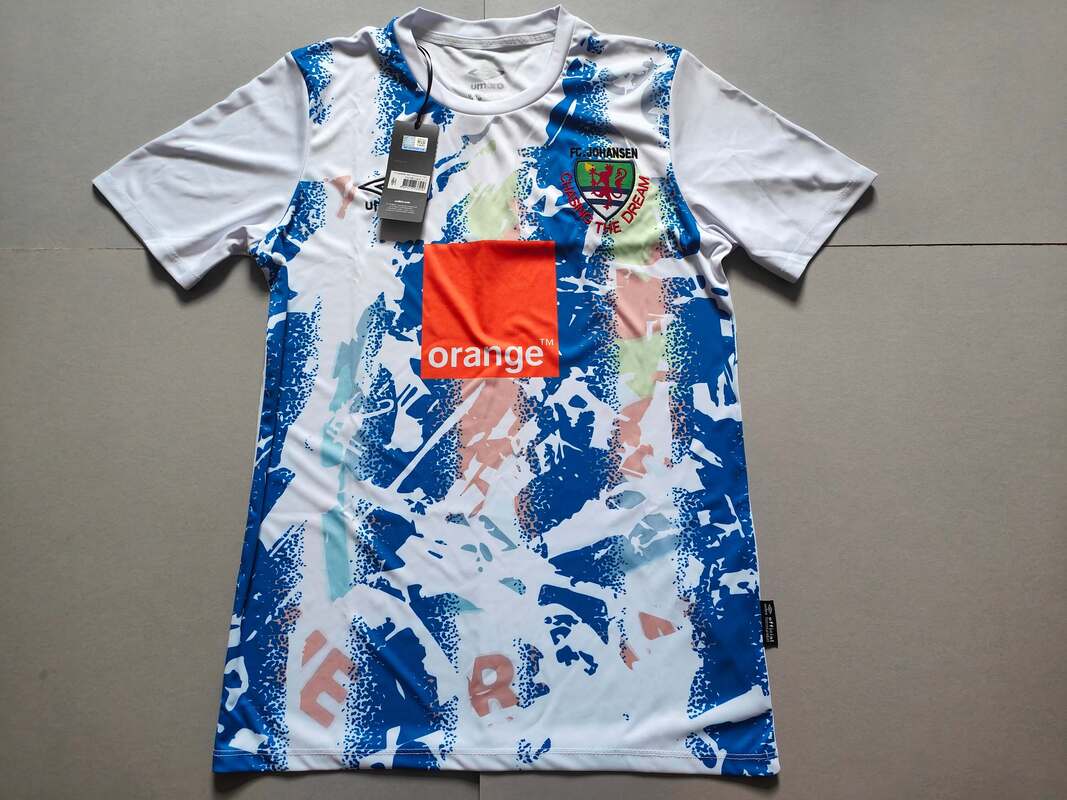 F.C. Johansen Away 2022/2023 Football Shirt Manufactured By Umbro. The Club Plays Football In Sierra Leone.