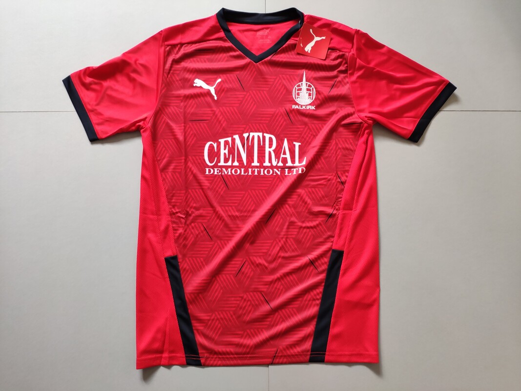 Falkirk F.C. Away 2020/2021 Football Shirt Manufactured By Puma. The Club Plays Football In Scotland.