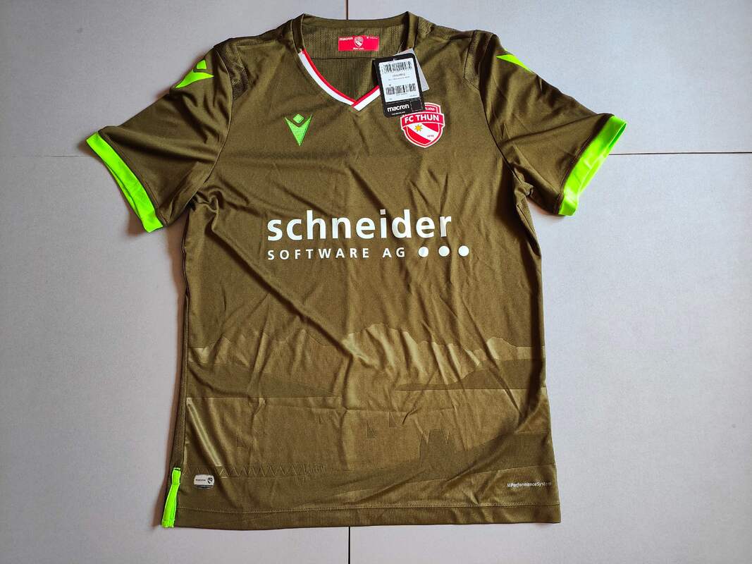 FC Thun Away 2020/2021 Football Shirt Manufactured By Macron. The Club Plays Football In Switzerland.