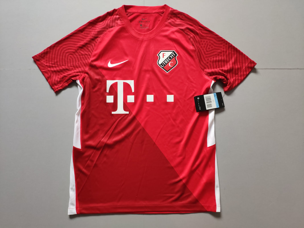FC Utrecht Home 2021/2022 Football Shirt Manufactured By Nike. The Club Plays Football In The Netherlands.