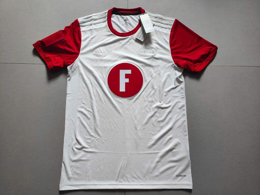 Fortuna Düsseldorf 'Paul Janes' 2022/2023 Football Shirt Manufactured By Adidas. The Club Plays Football In Germany.
