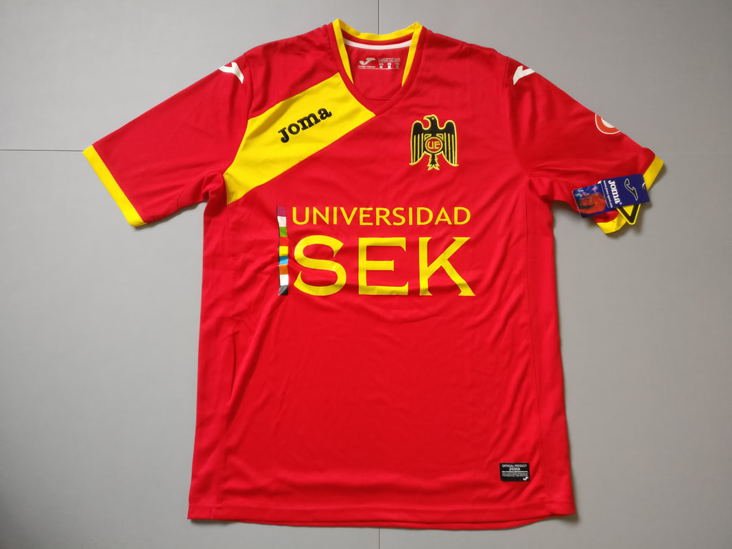 Unión Española Home 2015/2016 Football Shirt Manufactured By Joma. The Club Plays Football In Chile.