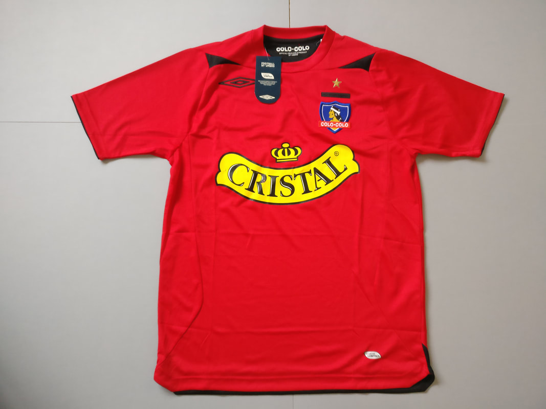 Colo-Colo Third 2008 Football Shirt Manufactured By Umbro. The Club Plays Football In Chile.