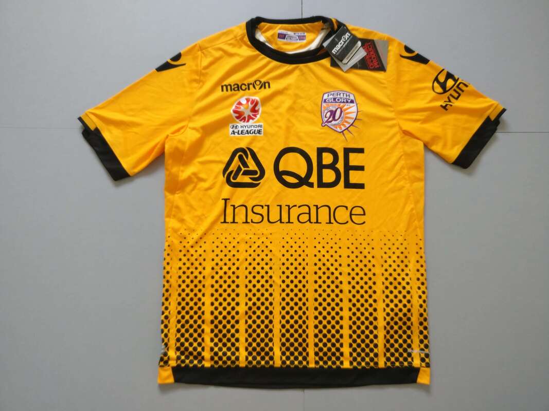 Perth Glory FC Away 2016/2017 Football Shirt Manufactured By Macron. The Team Plays Football In Australia.