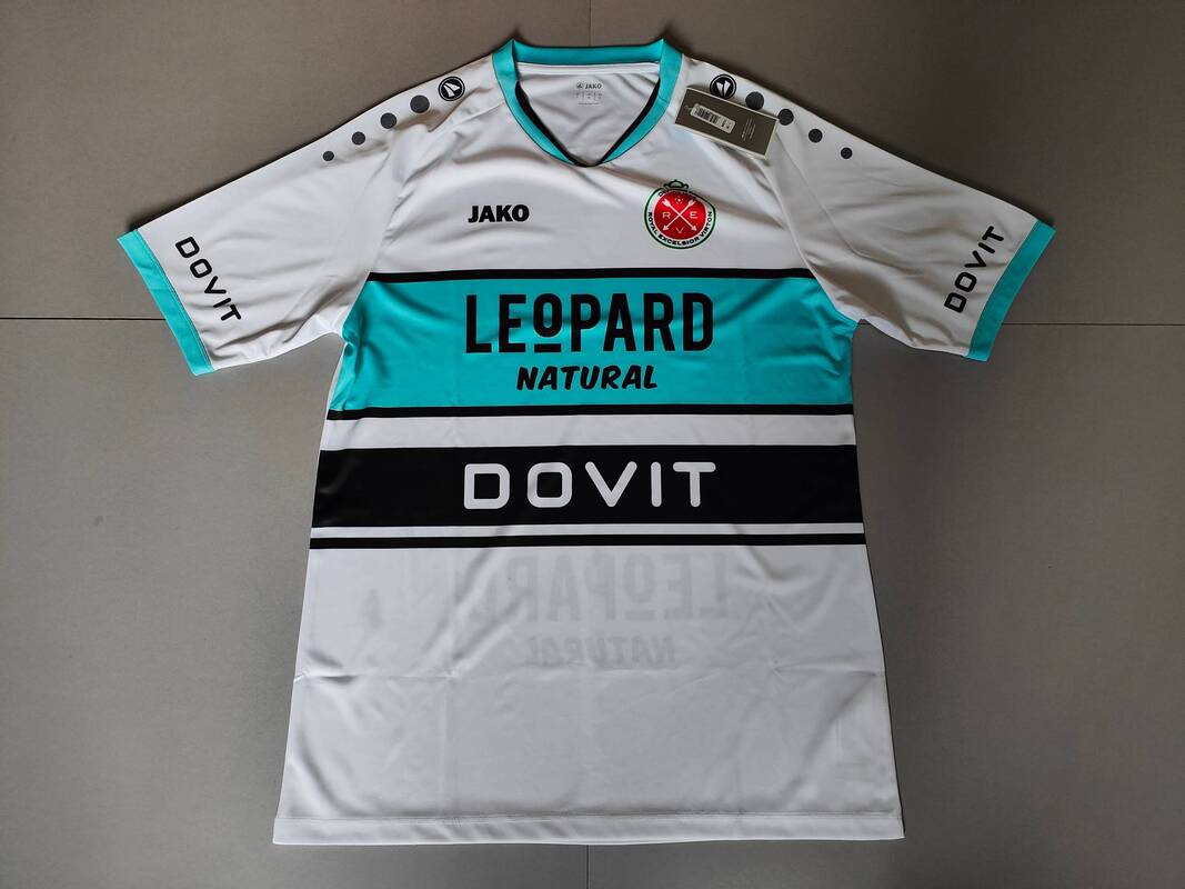 R.E. Virton Home 2018/2019 Football Shirt Manufactured By Jako. The Club Plays Football In Belgium.