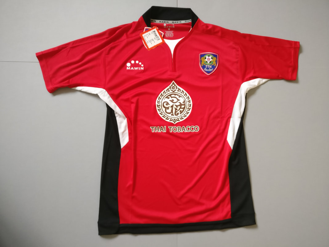 Thailand Tobacco Monopoly Chiangmai FC Home 2012 Football Shirt Manufactured By Mawin. The Team Plays Football In Thailand.